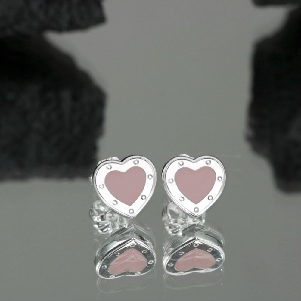 Solid Sterling Silver 925 classic style heart shape earrings